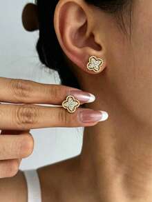 4-Leaf Clover Lucky Charm Rhinestone Earrings Set, High-End Luxury Exquisite Versatile - Four Leaf Clover - View 4