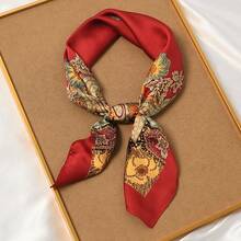 Lenço Feminino Quadrado 50x50cm Estampa Vintage Cachemira Elegante Toque Seda Para Pescoço Bolsa e Cabelo - Vermelho - Visão 8