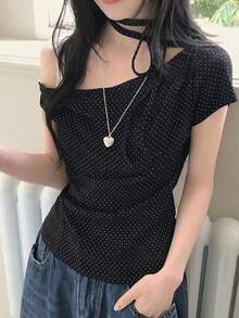Korean Style Sweet Polka Dot Asymmetric Shoulder Short Sleeve Summer Top Black - Black - View 4
