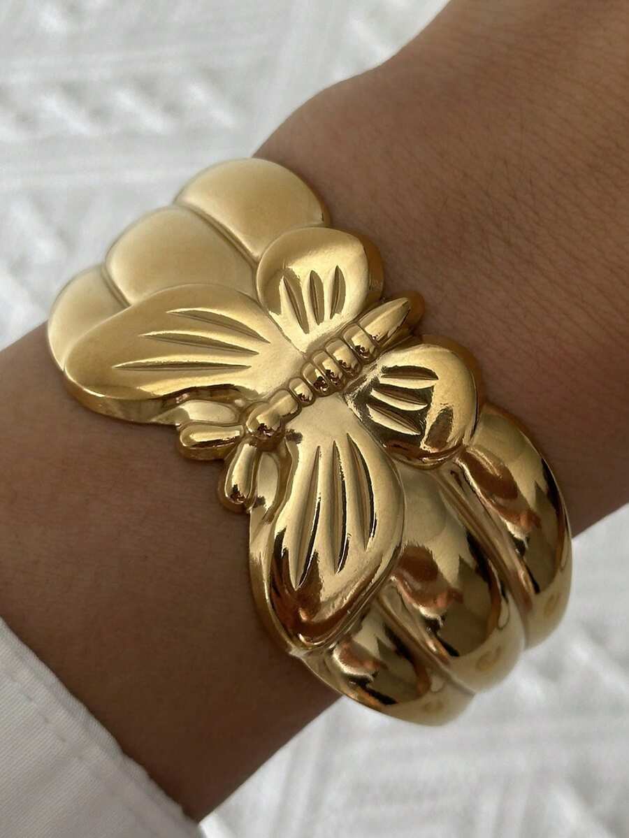 1pc Stainless Steel 3D Butterfly Open Bangle Bracelet, Suitable For Women's Daily Wear - Gold - View 1