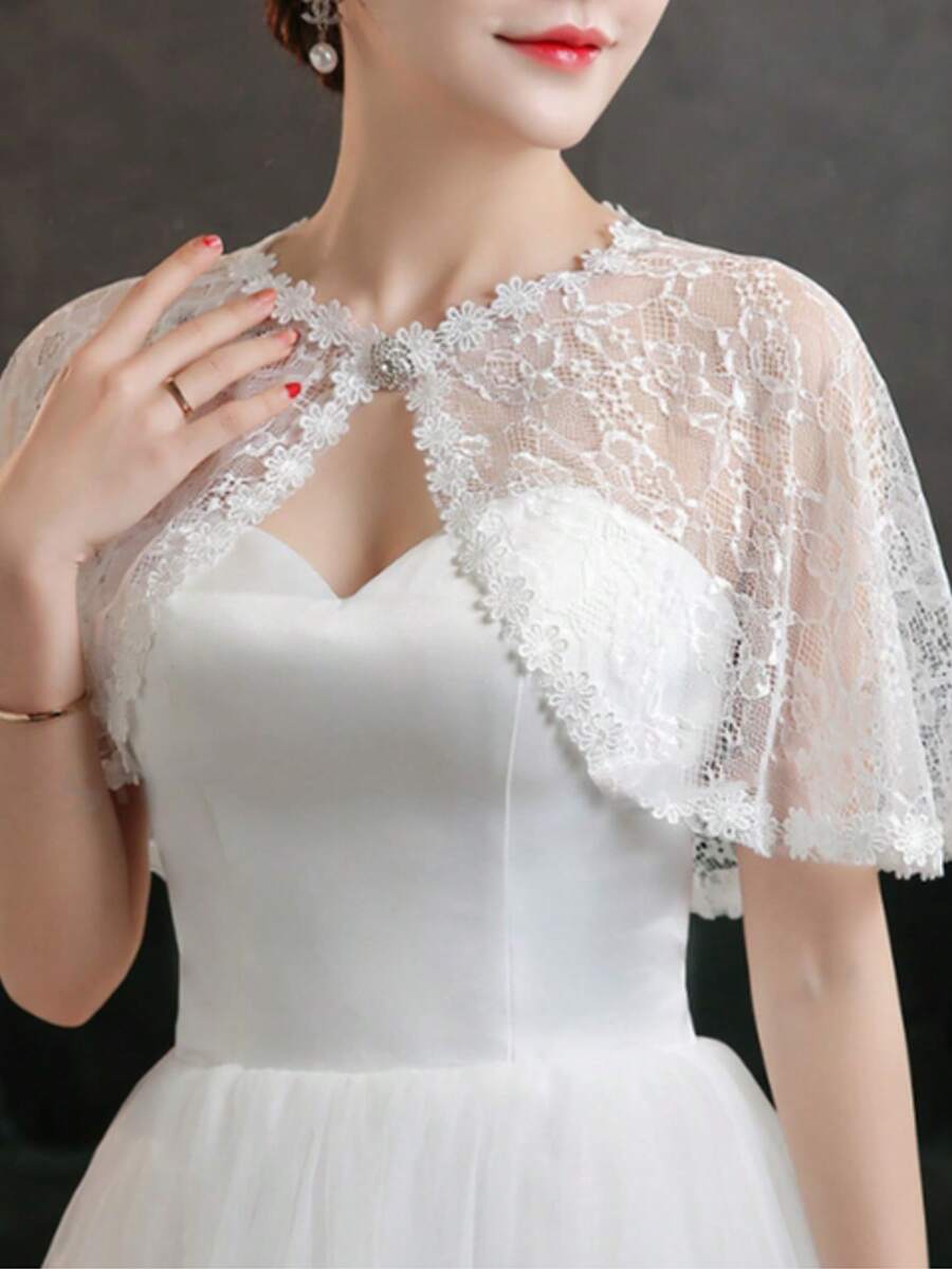 Chal de encaje para mujer con hebilla de diamante en el centro - Blanco - Ver 1
