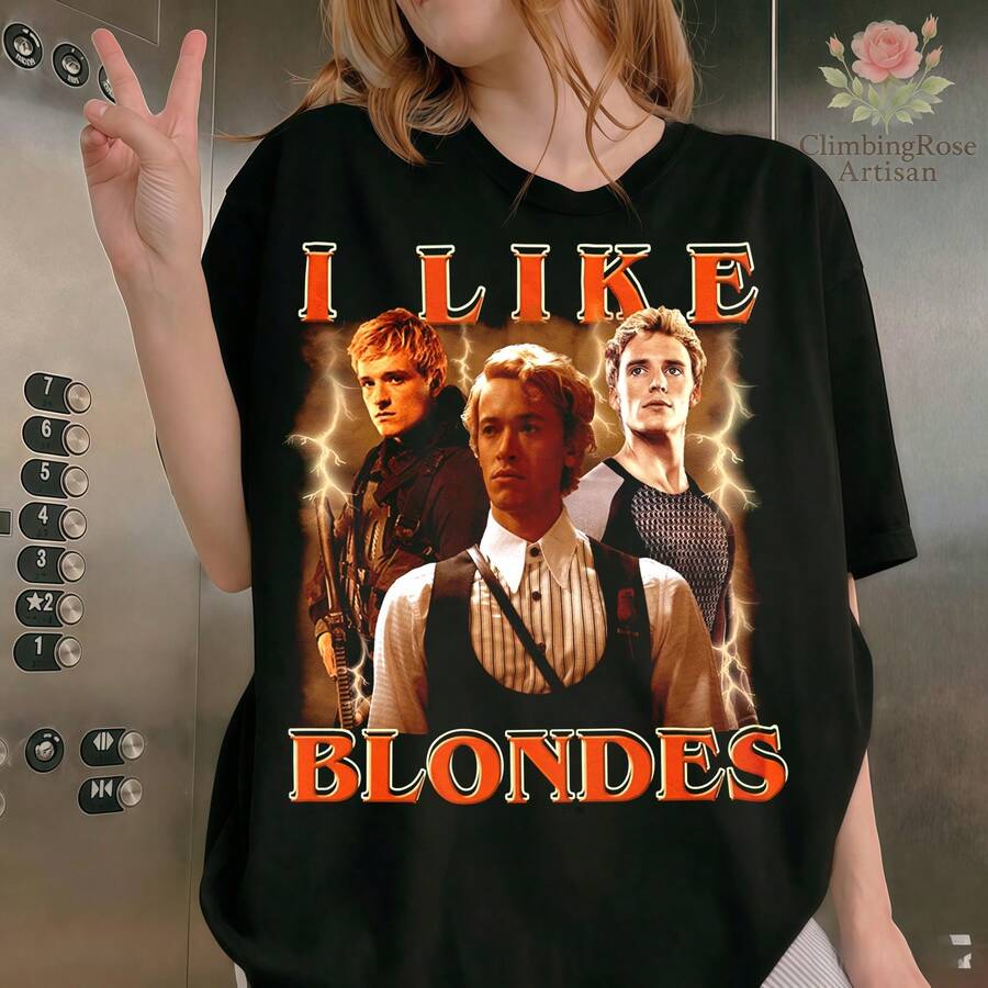I Love Blondes T-Shirt Crio Peeta Finnick, Funny Tom Blyth Josh Hutcherson Sam Claflin Graphic Design Plush Velvet Cover New For 2026 The Hunger Gamess I Love Blondes T-Shirt, Retro 90s Graphic T-Shirt, Unisex - 黑色 - 查看 1