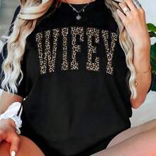 Leopard Wifehirt Varsity Wifey T-Shirt Gift For Bride Bridal Shower Gift Just Married Top Bride Hirt Wife Tee Daily T-Shirt Wo Girls T-Shirt - 黑色 - 查看 1