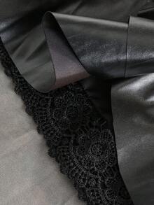 Women's High Waist Mini Skirt - Solid With Lace Details, H-Line Silhouette And Flared A-Line Hem, Structured Mini Skirt Without Belt, Ideal For Spring, Summer And Autumn. Casual Or Elegant Wear (Office, Party, Wedding) - 黑色 - 查看 4