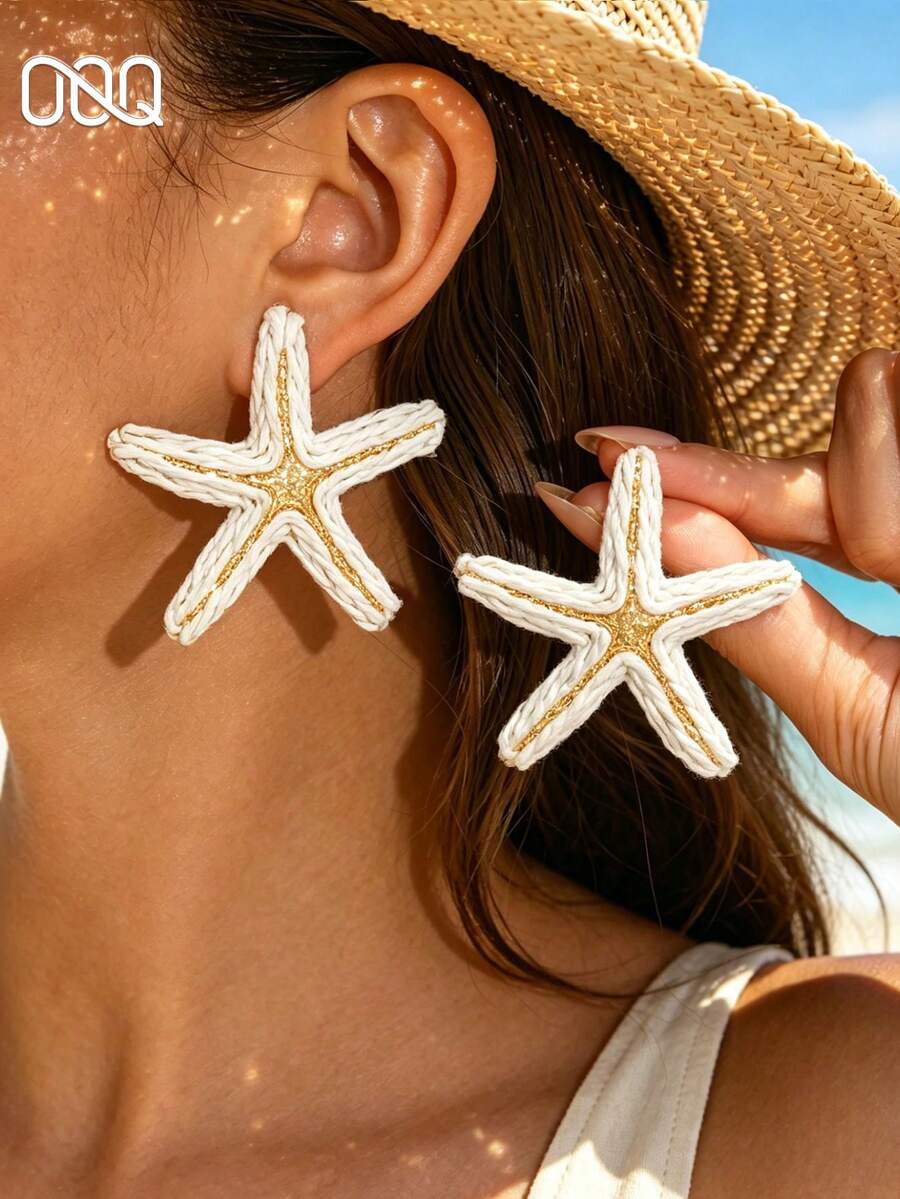 OOQ 1對夏季度假風誇張3D海星耳環,草編獨特設計優雅時尚百搭女款耳環,適合海灘派對度假旅行(手工拉菲草編織法,方向與形狀隨機) - 白色 - 查看 1