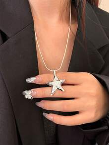 Silver Star Pendant Necklace For Women, Ins Niche High-End Versatile Sweater Chain, Adjustable Long Length Accessory - Silver - View 2