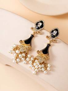 1 Đôi bông tai tua rua hình bình men đen phong cách cung đình cổ điển cho nữ, bông tai dài đính đá rhinestone & ngọc trai giả, phụ kiện dạ tiệc và đám cưới sang trọng retro, phù hợp cho Lễ Tạ ơn, Lễ Phục sinh, Ngày của Mẹ, Ngày của Cha, Ngày Lao động, Lễ hội tháng 6, Ngày Độc lập, Quốc khánh, quà tặng bạn bè, quà tặng, phong cách phù hợp với Bohemian, nhạc Hip-Hop, Gothic, Naturalism, cá tính, cao bồi miền Tây, phong cách Ả Rập, phong cách Nam Á, phong cách Old Money - Nhiều màu - Xem 12