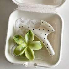 2pcs Fresh Green Plumeria Flower Fashion Minimalist White Polka Dot Shark Hair Claw Clip Elegant Back Of Head Hair Clip For Updo Large Hair Volume Hair Accessory, Designed For Women, Suitable For Daily, Casual, Party, Commute, Beach, Ponytail And Bun Hairstyles; Also Used For Makeup And Outfit Matching, Ideal Hair Accessory For Summer Outfits, Suitable For Travel And Birthday Occasions. - Multicolor - View 4