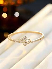 1pc Exquisite Full-Pave Geometric Bangle, Light Luxury High-End Niche Design Bracelet, Versatile Accessory For Commuting And Dating - Bracelet - View 3
