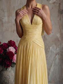 Smilprince Women's Spring/Summer Gentle Flowing Pale Yellow Spaghetti Strap V-Neck Pleated Maxi Evening Gown, Shiny Chiffon Formal Dinner Dress - Yellow - View 7