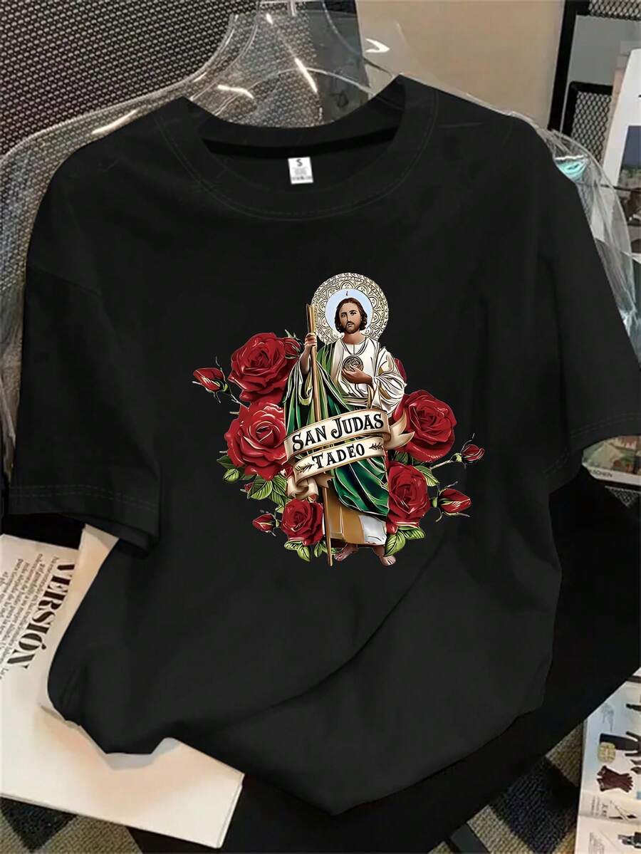 Top de mujer de manga corta y cuello redondo con estampado de una persona sosteniendo una cruz y una rosa, apto para todas las estaciones. - Negro - Ver 1