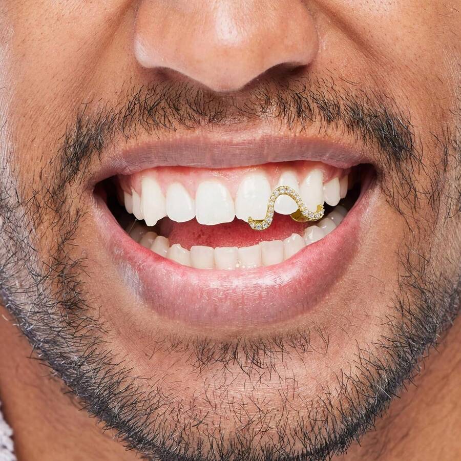 Grillz - Grillz para tus dientes, cubierta dental dorada, 2 piezas chapadas en oro de 14K con diamante Möbius para un solo diente, para hombres y mujeres - Glod2 - Ver 1