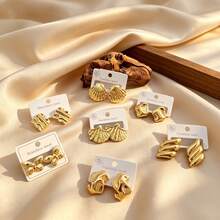 16 Pieces / French Delicate Enamel Earrings / Hypoallergenic Stainless Steel Material / Diverse Designs / Suitable As Gifts For Women / Random Styles - Gold - View 2