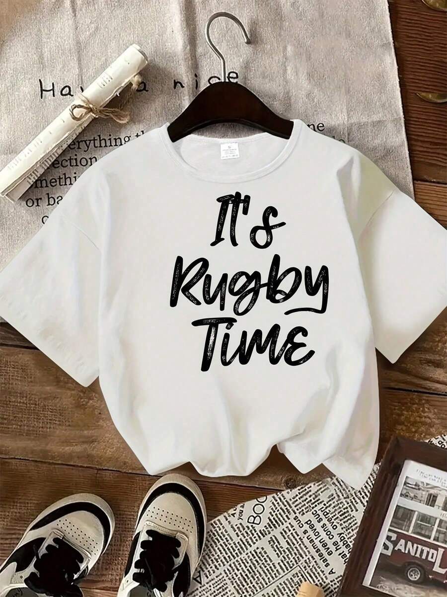 Camiseta gráfica de rugby de talla grande para mujer, 0XL-5XL, camiseta de algodón de corte holgado, estampado "Es hora de rugby", top de manga corta de ajuste casual, ropa cómoda para uso diario, ropa de inspiración deportiva para mujeres con curvas, 100% algodón puro, estilo bohemio. - Blanco - Ver 1