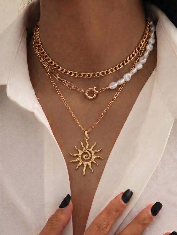 3er Set modische metallische Sonnen-Anhänger Halskette mit OT-Verschluss, minimalistische mehrlagige Perlen-Choker-Kette, geeignet für Party, Urlaub, Geschenk für Freunde und Familie, Alltag, Pendeln