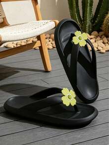Minimalist Style Soft-Soled Sandals With Thick Soles For Height Increase Without Being Bulky. They Are Versatile For Both Home Wear And Outdoor Use, Giving Your Feet A Cloud-Like Wrapping Feeling. - Black - View 3