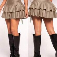 Minifalda con cintura elástica y cordón, con tela de PU recubierta, estilo casual y sexy, con volantes en el bajo, adecuada para uso diario, festivales de música, conciertos, fiestas de carnaval, citas, cumpleaños, fiestas de solteros, clubes, looks casuales lindos, compras, moda callejera, salidas, elegante, fácil de combinar, silueta favorecedora - Champán - Ver 1