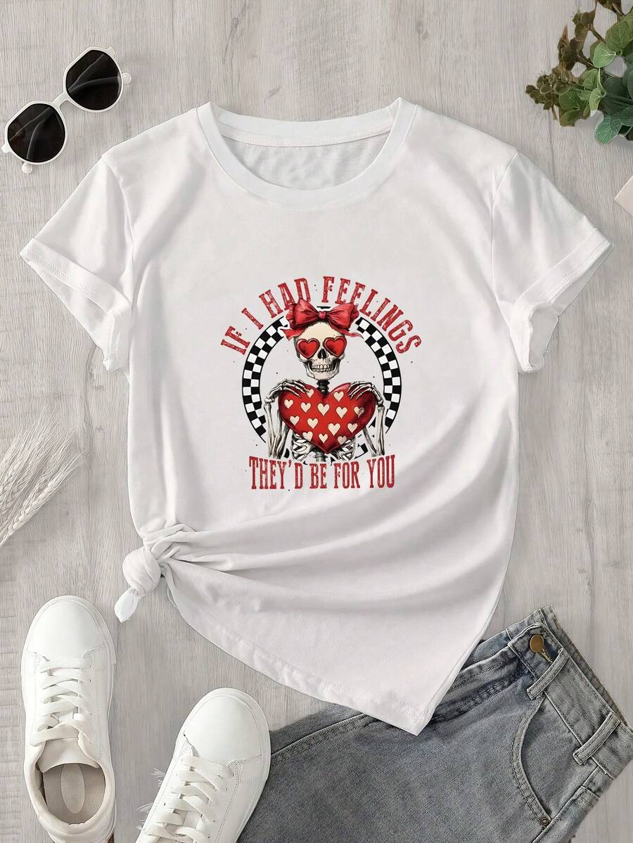Top de mujer de manga corta y cuello redondo con estampado en forma de corazón que lleva la frase "Te odio", apto para todas las estaciones. - Blanco - Ver 1