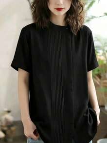 女款標準版型黑色夏季圓領短袖壓褶梭織上衣 - 黑色 - 查看 2