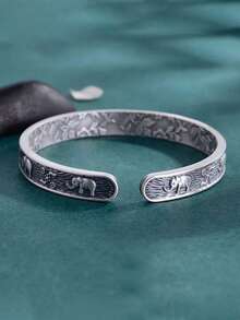 1pc Vintage Casual Fashion Elephant Bangle Bracelet, Men's Classic Embossed Cuff Wrist Accessory, Suitable For Daily Wear - Silver - View 3