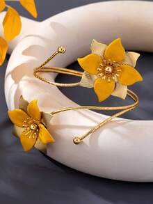 1 pieza Anillo de flor de doble cabeza de esmalte, estilo de vacaciones de lujo vintage, brazalete de flor exagerado personalizado de lujo ligero para mujer (pétalo 3D ajustable y amigable con la piel) - Amarillo - Ver 3