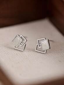 1 Pair High-Quality Geometric Square Stud Earrings, Minimalist Double-Layer Design, Black And White Shell Style, Hypoallergenic Copper Material, Suitable For Daily Wear, Office, Party, Valentine's Day, Birthday, Thoughtful Gift For Women, Girlfriend, Wife, Fashion Accessory - A - View 9