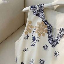 xuehuamaoyi02  Vestido de mujer con estampado, cuello en V, sin mangas y cintura ceñida, con estilo elegante y de vacaciones a la francesa - Albaricoque - Ver 5