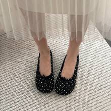 Women's Fashionable Gentle Polka Dot Round Toe Low Vamp Soft Sole Design Daily Versatile Flat Shoes - Black - View 2