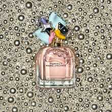 Marc Jacobs Perfect Eau De Parfum 50ml Gift Set (Worth £97.90) - Sweet & Playful - View 2