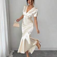 Vestido elegante y romántico de estilo francés ligero para uso diario, fiesta o citas, nuevo para primavera/verano, con decoración de perlas, dobladillo con volantes, diseño entallado de longitud media, cuello en V, unicolor, manga corta y plisado AG - Azul - Ver 4