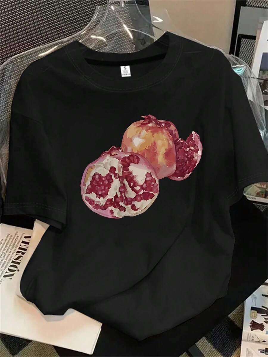 Top de mujer de manga corta y cuello redondo con dos estampados de Omeas de fondo, apto para todas las estaciones. - Negro - Ver 1