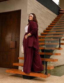 Plus Size Shirt And Wide-Leg Pants Set - Large Size - Blogger  - EXG G1 - 酒紅色 - 查看 2