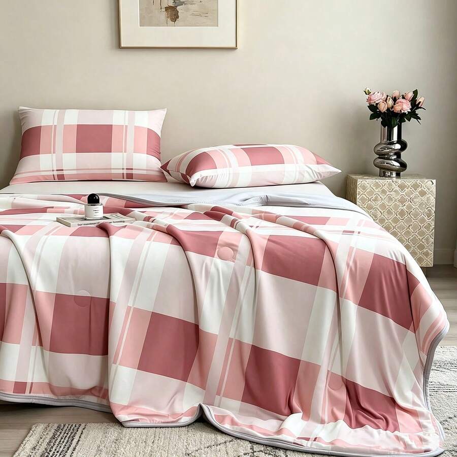 1pc Thin Quilt, Summer Air Conditioning Quilt, Quilted Bedding, Minimalist Solid Color Design, Soft And Comfortable, Suitable For Dormitory, Bedroom, Apartment, Etc., Suitable For Spring And Summer, Pillowcase Not Included - Pink - View 1