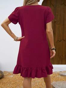 Vestido de Mujer con Cuello en V, Mangas de Concha y Volantes - amarillo ganso - Ver 2