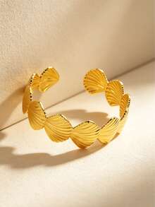 VceTd 1/2PCS Ocean Vacation Style Stainless Steel Women's Bracelet With Starfish/Shell Design, Suitable For Women's Daily Wear, Holiday Outings, Music Festivals, Holiday Parties, Ocean Vacations, Or As A Gift For Lovers Or Women - Yellow Gold - View 7