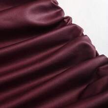LunaCass8  Nuevo vestido mini de verano de ajuste ceñido con cuello asimétrico, cintura fruncida y detalles de volantes laterales, en tela elástica con revestimiento de color vino tinto, adecuado para club, fiesta, cóctel y uso diario - Burdeos - Ver 4
