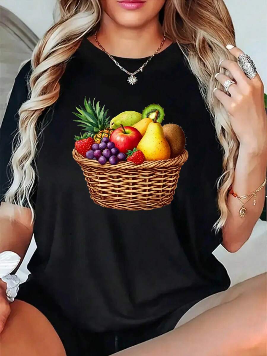 Ideal For Casual Occasions, The Black Fruit Basket Print T-Shirt Is Made From 100% Cotton And Is Designed For Women's Everyday Casual Wear, Offering A Stylish Solution For A Comfortable And Fashionable Daily Wardrobe. - 黑色 - 查看 1