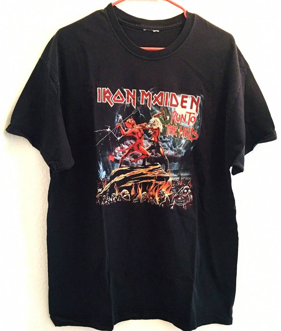 Iron Maiden1 Run To The Hills 2004 Concert Pitchfork Graphic Measurements Below - Black - View 1