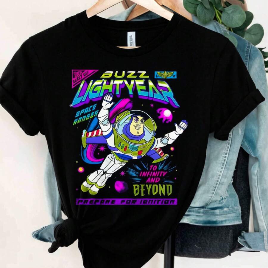 Unisex Disney Baumwoll-T-Shirt With "Buzz Lightyear" Retro-Neon-Print, Der Space Ranger With "To Infinity And Beyond" Schriftzug Im Bunten Stil - Black - View 1