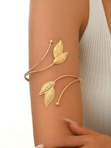 1pc Fashionable Personalized Double Leaf Texture Open Arm Cuff, Minimalist Textured 3D Leaf Geometric Open Adjustable Arm Decor, Suitable For Music Festivals, Balls And Parties - Gold - View 2