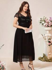 Talla Grande - Vestido de Encaje con Abertura en la Espalda y Ajuste en la Cintura para Mujer de Talla Grande - Negro - Ver 5