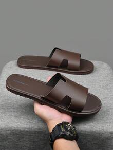 Sandal Kasual Pria Warna Polos, Bagian Atas Mikrofiber, Sandal Pantai Kasual Anti Selip Ujung Terbuka, Cocok untuk Berjalan di Dalam dan Luar Ruangan, Musim Semi dan Musim Panas - Coklat - View 3
