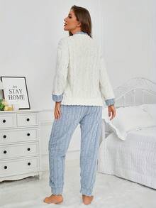 Conjunto de Pijama Feminino Outono/Inverno com Top de Manga Longa com Bordado de Urso Fofo & Calça Longa de Veludo de Algodão Fleece Jacquard Solta e Confortável com Cores Contrastantes - Azul - Visão 4