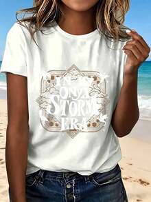 In The Ozy Storm Era Graphic T-Shirt With Fashion Design  Style Casual Wear Perfect For Beach Outings And Everyday Use Ideal Gift For Friends And Family - 白色 - 查看 12