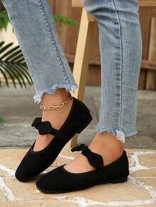 Women's Spring/Autumn Black Slip-On Flat Square Toe Ballet Shoes With Elastic Strap And Bow Decor, Solid Color Casual Shoes Suitable For Daily Wear, Parties And Office - Black - View 6