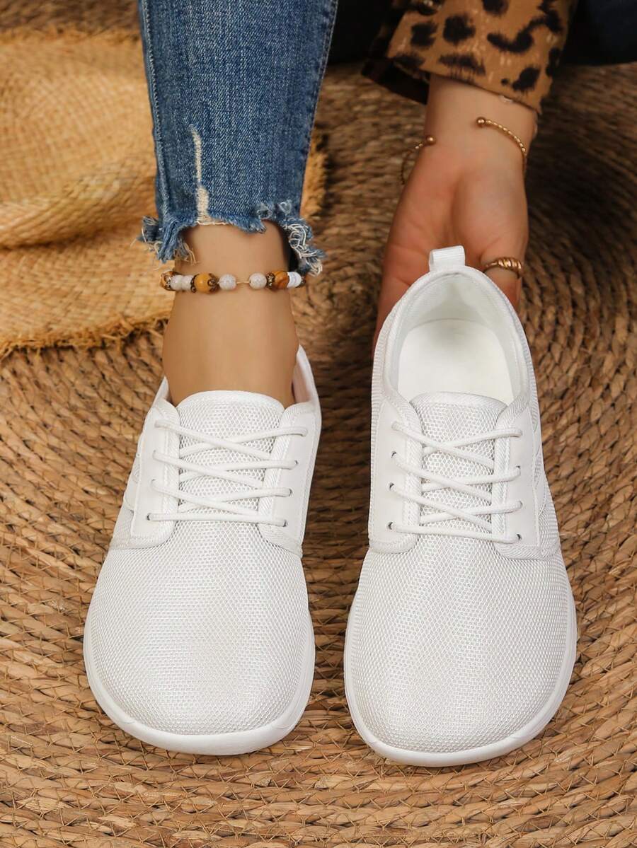 AOSEIN Women's Wide Toe Box Athletic Shoes, Fabric Upper, Lace-Up, Breathable, Soft Sole, Lightweight, Versatile Striped Patchwork Decor - White - View 1