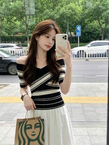 Color-Block Striped Crossover Short-Sleeve Knit Top For Women, Summer Style, Off-Shoulder, Waist-Fitting, Cropped Length. - Stripe - View 5