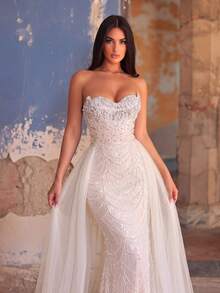 Faeriesty Elegant Luxurious Beaded & Sequin Embroidered Evening Gown, Heart-Shaped Neckline, Sheer Mesh Trailing Design, Intricate Embroidered Bodice, Fitted Silhouette, Graceful Train, Suitable For Red Carpet, Weddings And Other Formal Occasions Party - Apricot - View 4