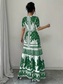 New 2026 Model: Floral A-Line Dress With Short Sleeves And Boat Neck, Elegant For Summer - 黑色 - 查看 10