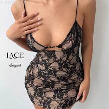 Yunuo Menswear Vestido mini con tirantes finos sexy, vestido ceñido de encaje romántico para fiesta y clubes - Burdeos - Ver 8